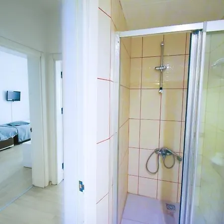 Hotel Expo Park 3*